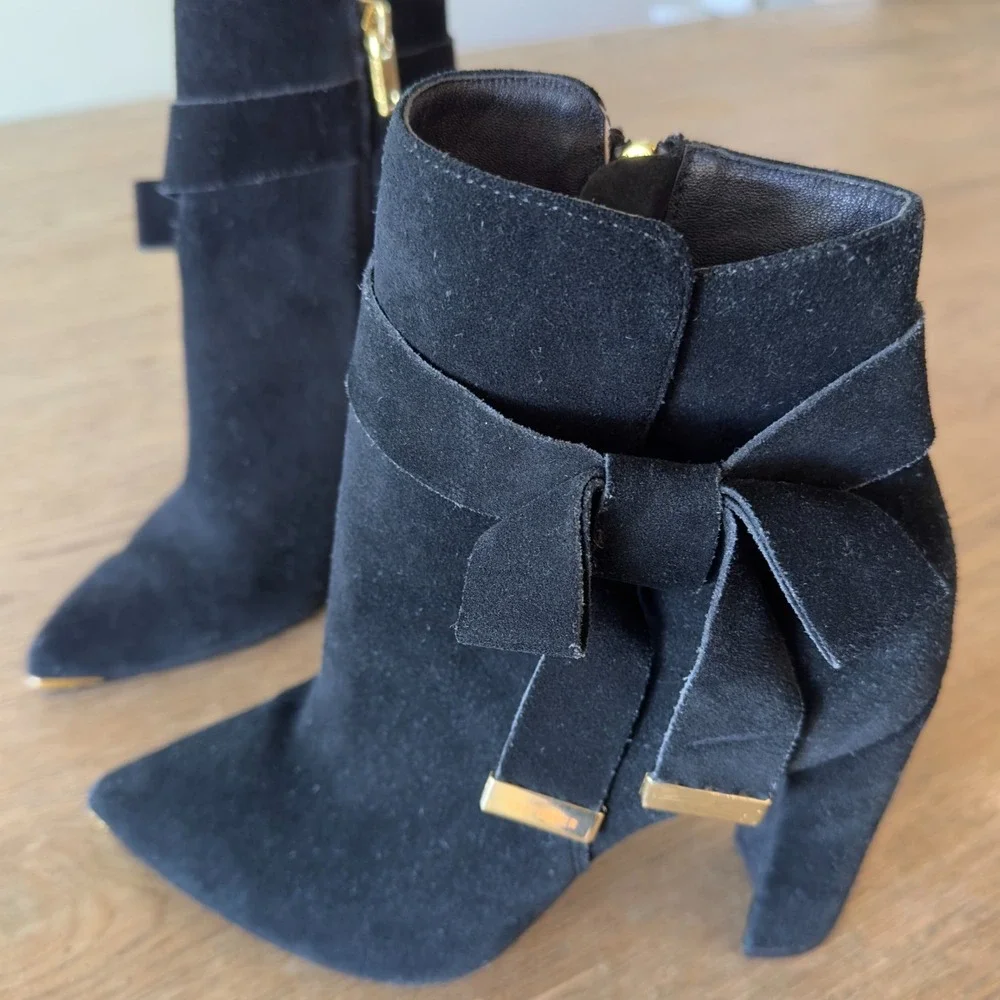 Ted Baker Sailly Suede Leather Black & Gold Ankle Boots-Bow Detail-Size US‎ 6